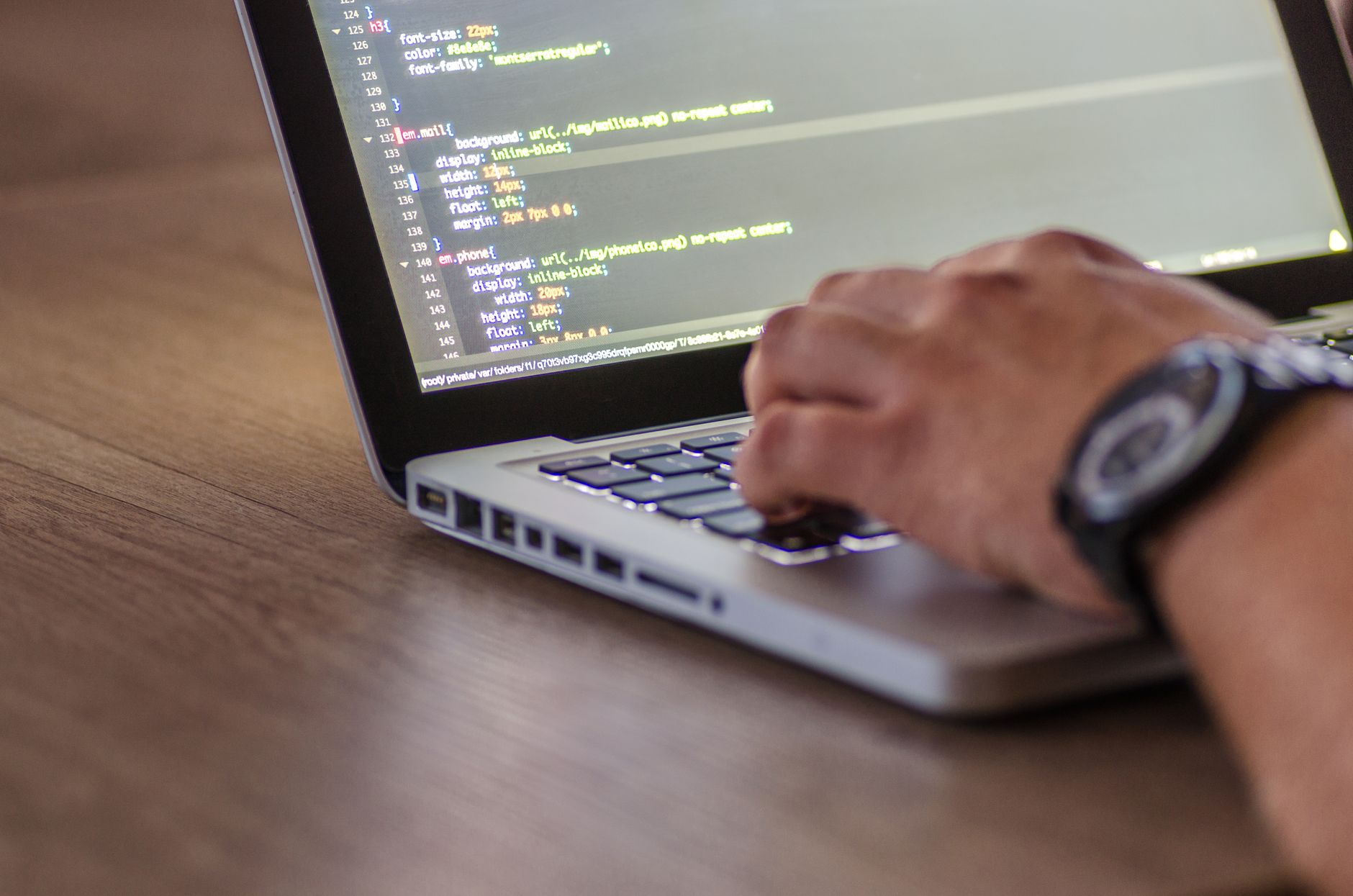 HTMX : et si le HTML suffisait ?